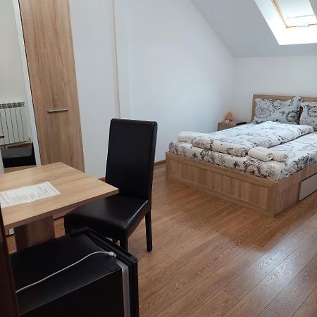 Casa Cristina Hotell Cîrţişoara Eksteriør bilde